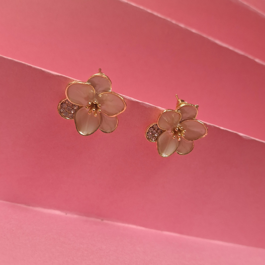 Stainless steel floral design studs perfect for minimal look