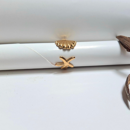 Starfish and seashell design ring for beach-inspired look